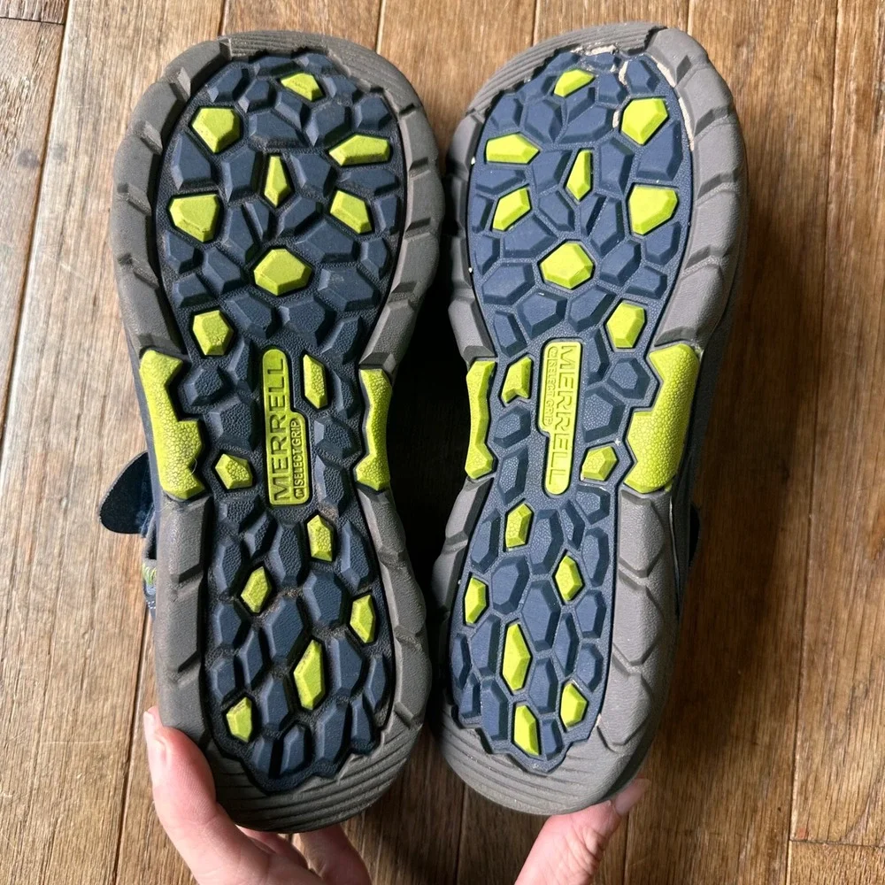 Merrell‎ Hydro Hiker Sandal Kids 4M Leather Water Sport Closed Toe Grey Green